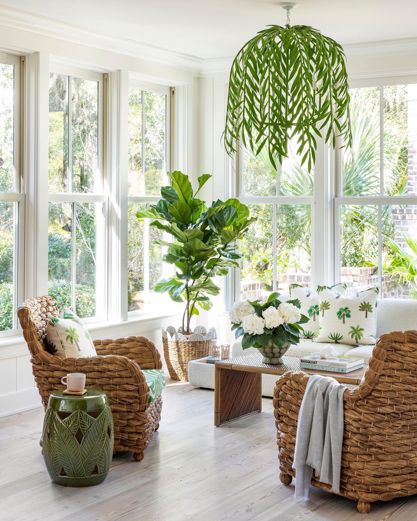 Ceiling Lights for living room. Ceiling Lights for bedroom 