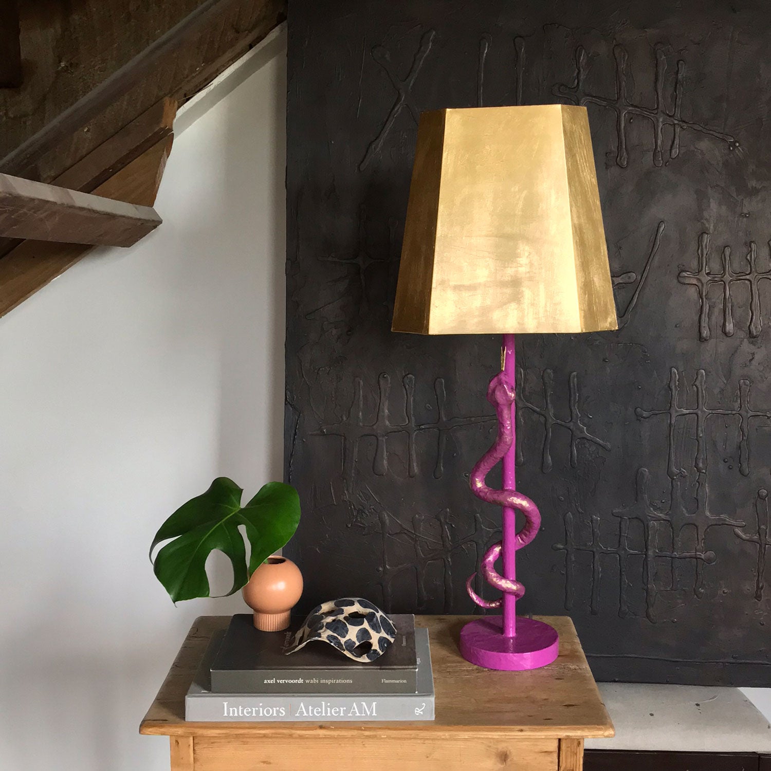 Hank Table Lamp – Stray Dog Designs